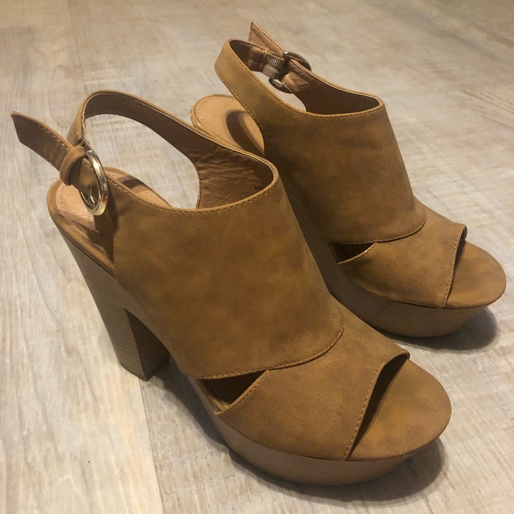 Platform heel